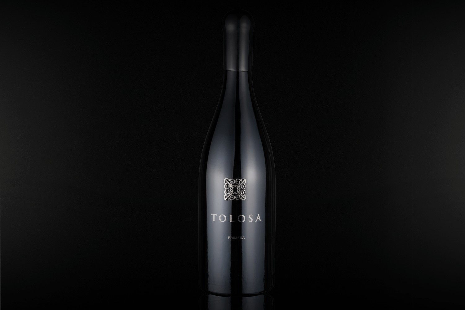 Primera 2021 is coming on March 13. Image of Primera bottle