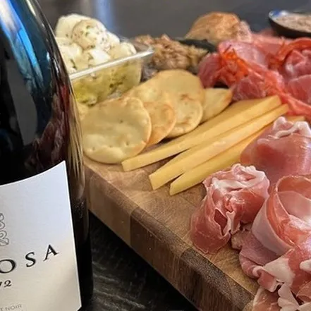 Wine and cheese pairing thumbnail